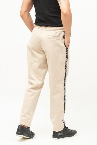 CUT OFF LOGO TAPE HWK PANT - 102